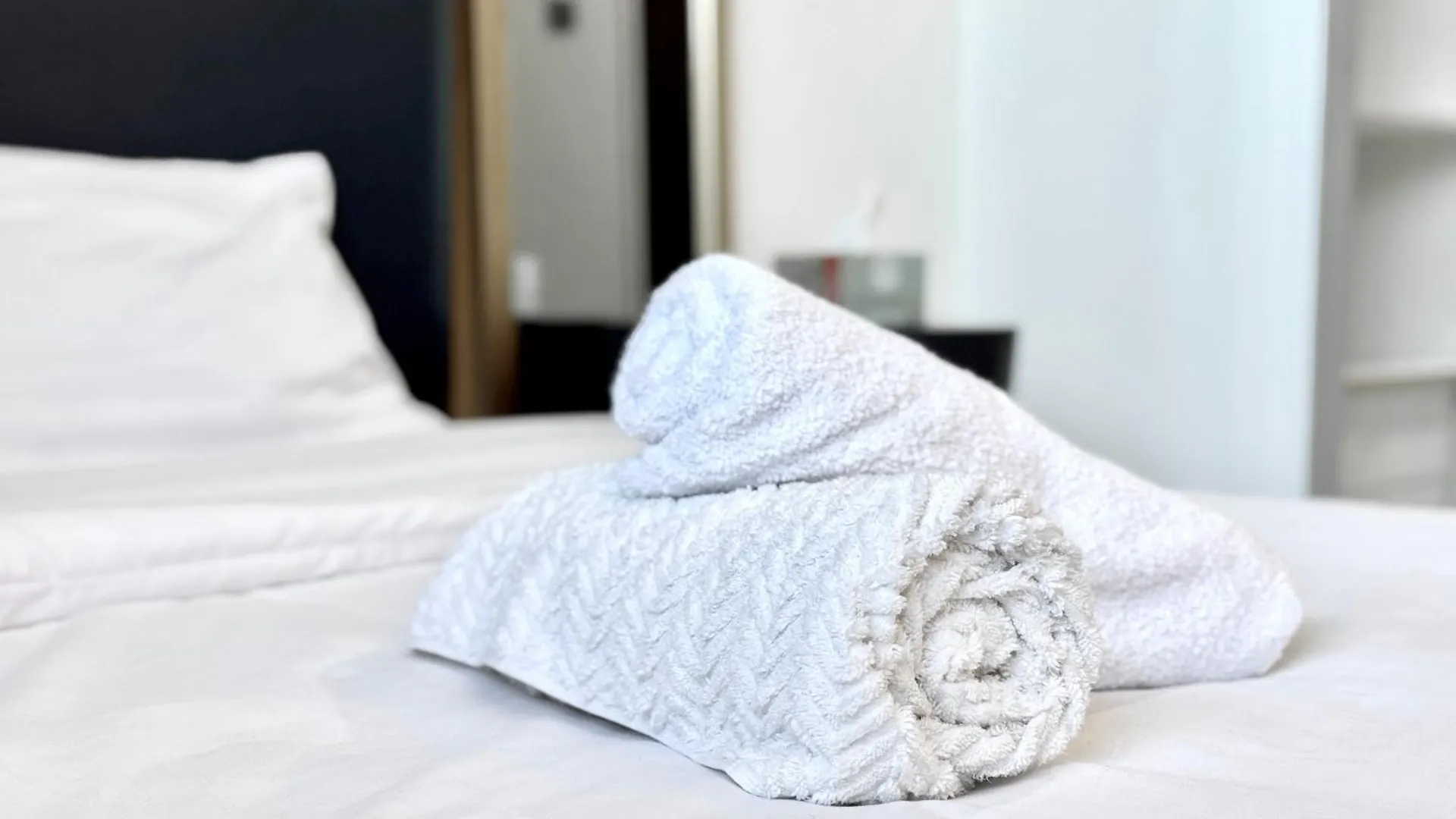 Apartment Al Manara Classic Deluxe Sheikh Zayed Rd Studio Dubai United Arab Emirates